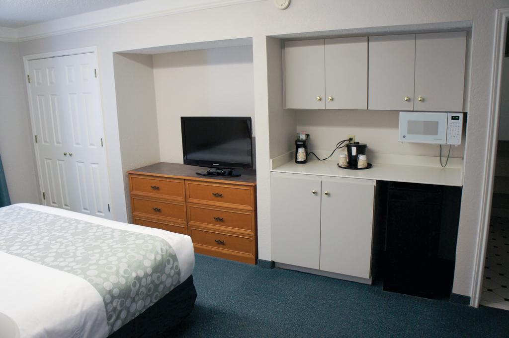 Quality Inn Харлинген Экстерьер фото