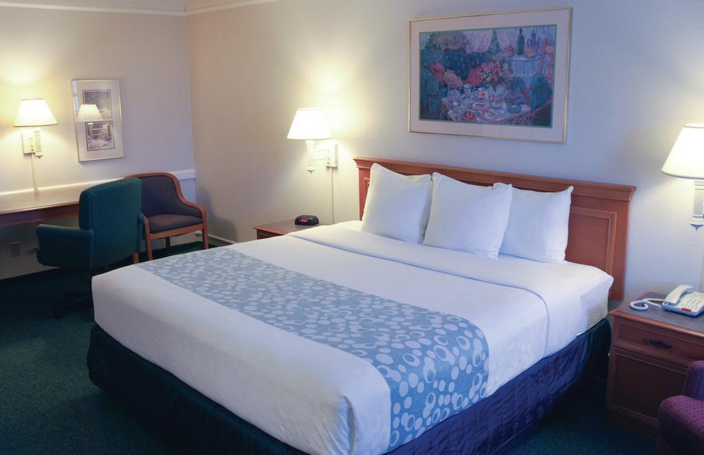 Quality Inn Харлинген Экстерьер фото